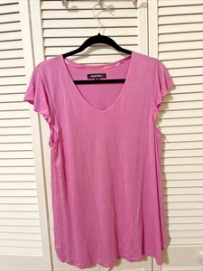 Top de pijama Ellen Tracy M rosa cuello en V mangas acampanadas - Imagen 1 de 4