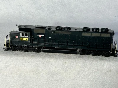 Beautiful Athearn RTR  SD-45 PENNSY Railroad HO DCC Ready - Image 1 of 4