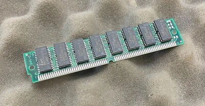 16MB Siemens HYB5117405BJ-60 72-Pin 60n/s Non-Parity EDO Memory - Image 1 of 3