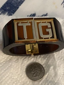Vintage Celluloid Clasp Bracelet With TG Initials - Picture 1 of 12