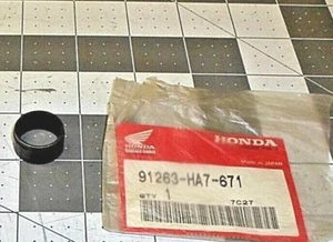 HONDA TRX350A 91263-HA7-671 OIL SEAL 17X20.5X10.5MM NOS 1 QUANTITY FREE SHIPPING - Picture 1 of 2