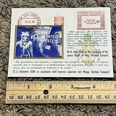 Tarjeta postal de oración del Vaticano 1963 empresa espacial Gordon Cooper astronauta de la NASA Foto 1 de 2