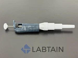 Gilson Pipetman Classic Manual Pipetts - P5000 (1000-5000ul) - Picture 1 of 5