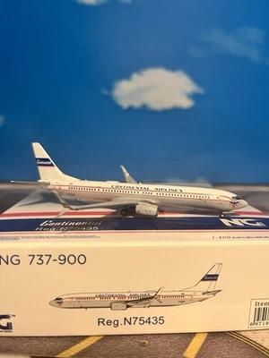 NG Model 1:400 Continental 737-900 N75435 Retro Livery Boeing B737-900 United - Image 1 of 4