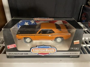 Ertl 1970 Plymouth AAR 'Cuda American Muscle 1:18 Diecast ORANGE Collector's  - Picture 1 of 3