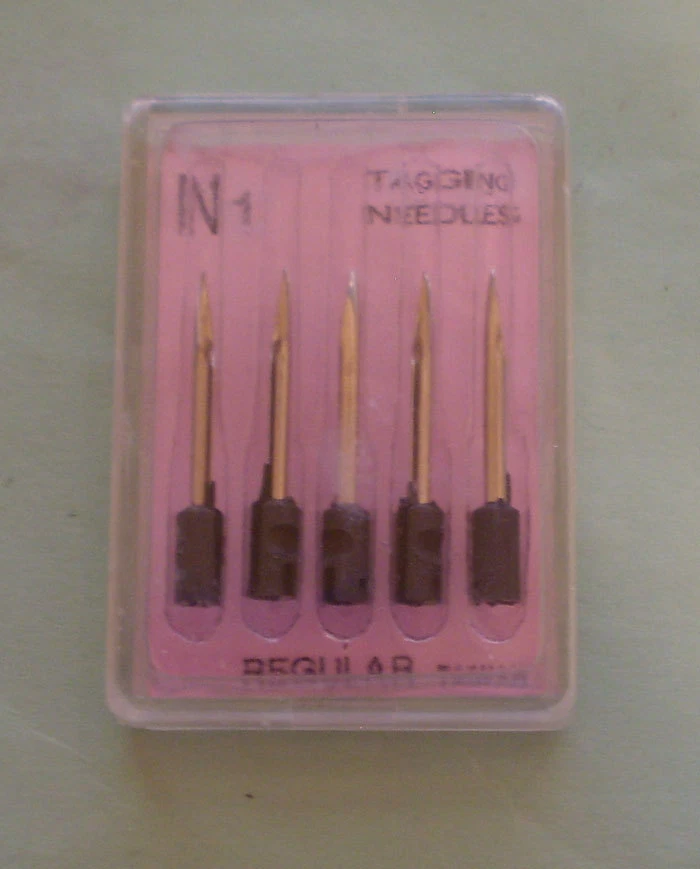 5 PCS. ARROW TAGGING NEEDLES 5 PCS. STANDARD REPLACEMENT NEEDLES FOR ARROW CLOTHING TAGGING GUNS PLASTIC TIPS