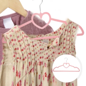 10 pcs Heart Shaped Plastic Hangers Clothes Hangers with 360 Degree Swivel Hook - Picture 1 of 12