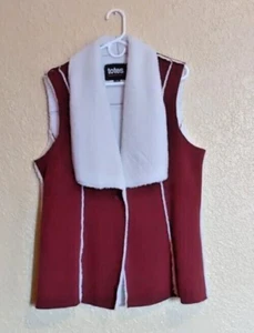 Used, Women’s L, Sherpa-lined, Totes-brand Vest, burgundy-colored, super-soft - Picture 1 of 3