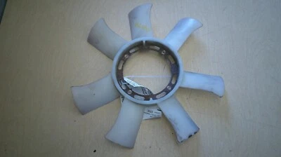 Chevrolet Geo Tracker 2004 aspa de ventilador 2,5 L Foto 1 de 3