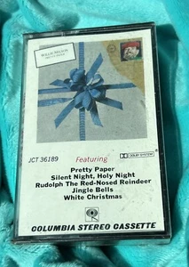 Willie Nelson – Pretty Paper SEALED CASSETTE Country Christmas/Holiday Music - Picture 1 of 3