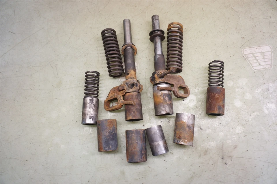 Émbolo de flash dorado BSA A10 A10R A7 1952 preunidad *2760 amortiguadores traseros  Foto 1 de 4