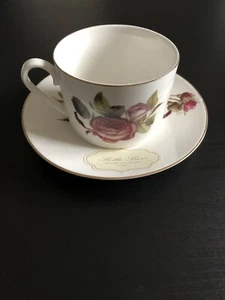 Bella Lux Holiday Collection Rose Covered Bone China Cup & Saucer Set - Picture 1 of 6