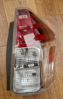 TOYOTA PRIUS + PLUS REAR LIGHT BRAKE LAMP DRIVER SIDE RIGHT  2013 -2021(IMPORT) - Image 1 of 4