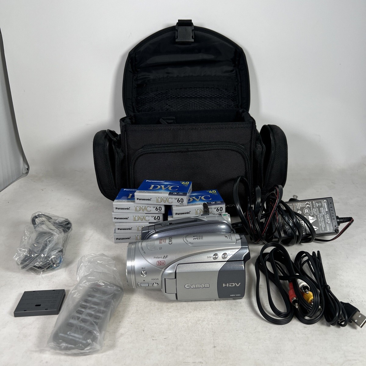 Canon MiniDV HDV Camcorders for sale | eBay Canon MiniDV HDV Camcorders for sale | eBay