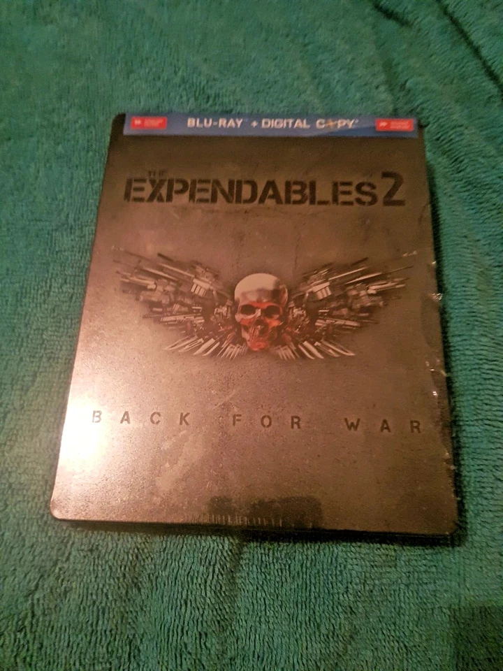 The Expendables 2 Back for War Blu-Ray Futureshop Exclusive Steelbook New&Sealed - Image 1 of 2