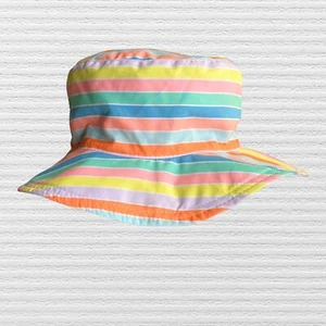 New Cat & Jack Baby Girls Bucket Hat Reversible Rainbow Stripe & Blue Sz 12-24M - Picture 1 of 8