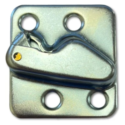 Placa de golpeador de puerta - izquierda | Studebaker 1936-64 varios modelos | 306241 Foto 1 de 2