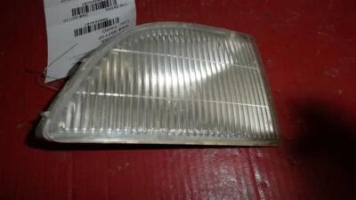 Luz de esquina/estacionamiento del conductor curva a través de 1/94 se adapta a 92-94 LEXUS SERIE SC 263587 Foto 1 de 4