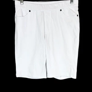 Isaac Mizrahi Petite Knit Denim Pull On Bermuda Short Solid Bright White 8P Size - Picture 1 of 2