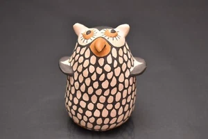 ACOMA PUEBLO VTG Pottery OWL Signed Hand Coiled Hand Painted 4" Native American - Picture 1 of 12