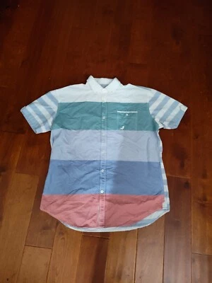 Camisa Staple Pigeon Multicolor Para Hombre Manga Corta Con Botones Talla XL Foto 1 de 4