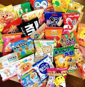 50 exotische japanische koreanische asiatische Snackbox Mystery Dagashi Ramen Chips Ramune - Bild 1 von 7
