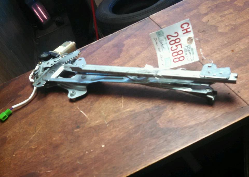 2000 2001 2002 2003 SUBARU LEGACY MOTOR VENTANA EXTERIOR CON REGULADOR TRASERO IZQUIERDO Foto 1 de 1