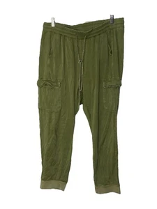 Torrid Women’s Jogger Pants pull-on green elastic waistband cropped cargos 2X - Picture 1 of 9