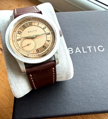 Baltic MR  Automatic Watch - Roulette - Salmon  - Micro Rotor - 36mm - Image 1 of 4