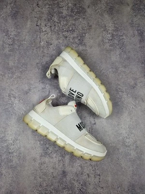 Zapatos para mujer Love Moschino vintage de lujo Y2K clásicos con corazón zapatillas talla 40 Foto 1 de 4