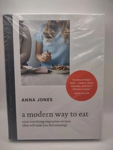 A Modern Way to Eat: Over 200 satisfying, everyday vegetarian recipes - Picture 1 of 7