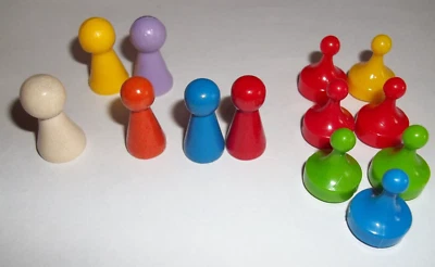 Clue Replacement Pieces Parts Assorted Suspects Players Movers Tokens Lot - Image 1 of 3