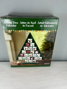 Costco Advent Holz Weihnachtsbaum Kalender Box oben geöffnet grün wunderschön - Bild 1 von 4