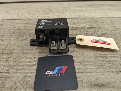 OEM BMW F10 F13 F15 F30 F32 F06 F80 F82 M3 M4 M6 Ventilador Relé Control 130A Foto 1 de 4