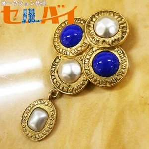 Chanel 1993 Extra large blue and white colored stone gold brooch jewelry - Picture 1 of 7