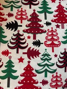 EUC Winter Holiday Christmas Trees Red Green Black Scrub Top Size XL - Picture 1 of 6