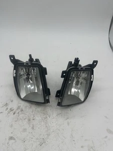 OEM Mopar Ram 68104820AF 68104821AF Front Fog Light Lamp Pair 2013-24 1500 - Picture 1 of 6