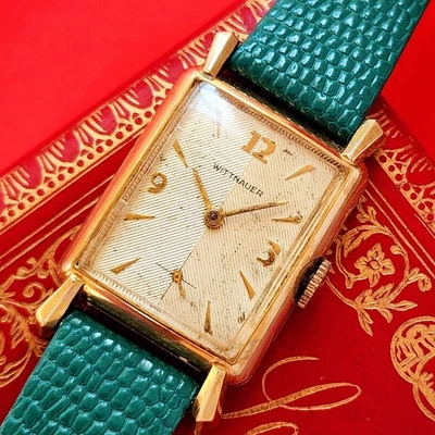 Tanque con esfera gofre Wittnauer de Longines con cajas vintage llenas de oro de 10 quilates Foto 1 de 4