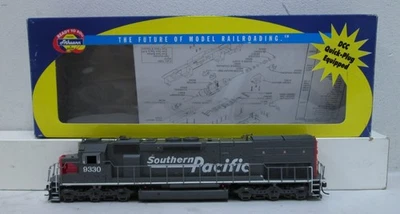 Athearn 91629 HO Scale Southern Pacific SD45T-2 Diesel Locomotive #9330 LN/Box - Image 1 of 4