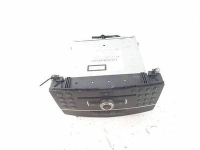 MERCEDES C CLASS STEREO MEDIA SAT NAV HEAD UNIT A2049007202 W204 2010 - Image 1 of 4