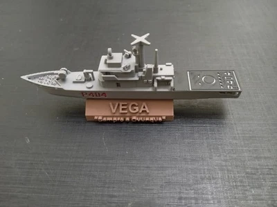 Modello Nave Marina Militare Vega 1:650  - Immagine 1 di 4