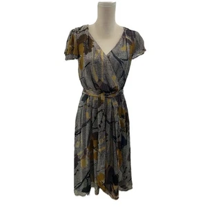 Anthropolgie Maeve 100% Seide Kleid Damen 4 Wickelgürtel fließend V-Ausschnitt Blumen - Bild 1 von 8