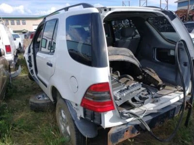 Fuse Box Engine 163 Type ML500 Fits 98-05 MERCEDES ML-CLASS 276475 Foto 1 de 4