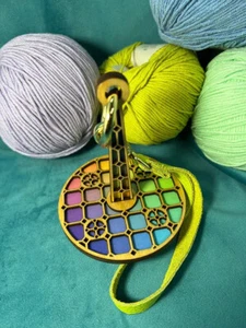 Authentic Lemonwood Mini Minder Yarn Minders - Picture 1 of 11