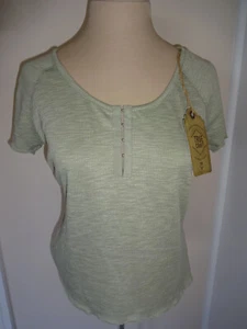 NUEVO CON ETIQUETAS Nueva Camisa Prenda para el torso verde True Craft L Mangas Cortas - Imagen 1 de 6