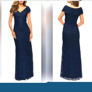 NEU La Femme Größe 8 Marine Spitze Pailletten Schulterfrei Flügelärmel Abendkleid - Bild 1 von 11