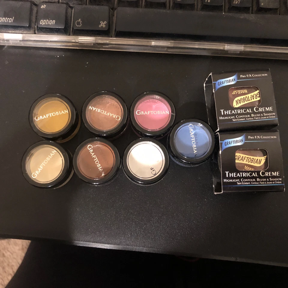 Lote de 9 piezas de base Graftobian HD crema y resaltar sombras de rubor Foto 1 de 1