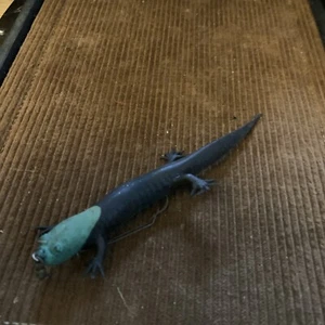 Vintage Large Weedless Salamander Fishing Lure Medium Rubber Exe Condition - Picture 1 of 5