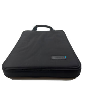 Targus Laptop / Ipad Sleeve Type Bag