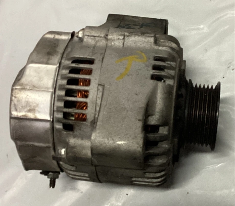 01-05 LEXUS GS300 DENSO ГЕНЕРАТОР ПЕРЕМЕННОГО ТОКА OEM - Изображение 1 из 1